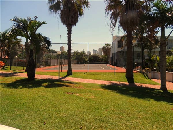home tennis court in Umhlanga Rocks