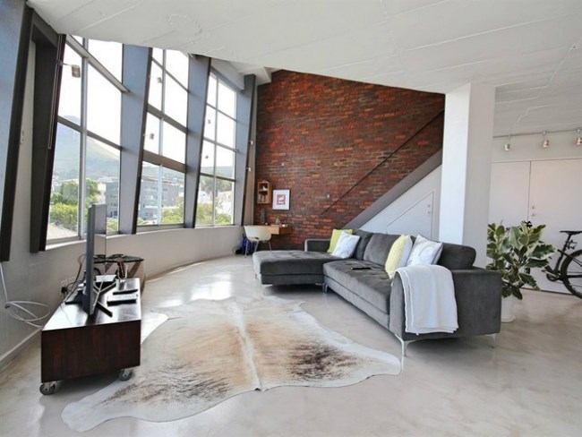 1 bedroom apartment on the market for R4.4million