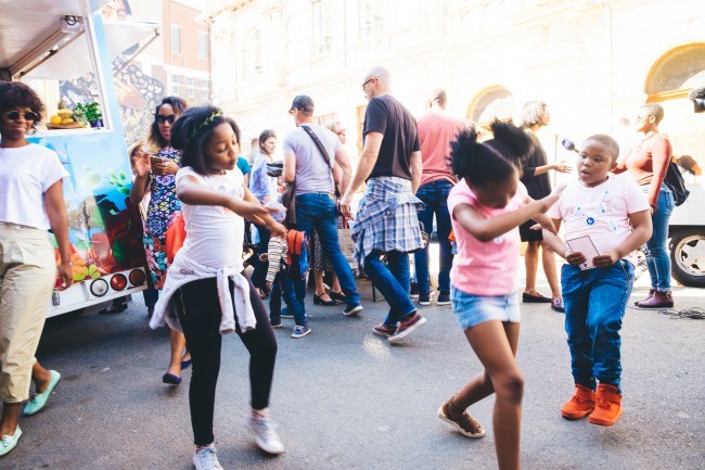 VISA Street Food Festival children dancing