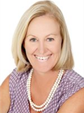 Lynn Bull
