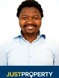Thembelani Mei - Intern