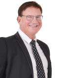 Hennie Visser