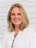 Nicolette Kelbrick