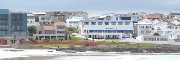 Bloubergstrand area and property guide