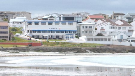 Bloubergstrand area and property guide