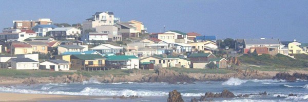 Brenton-on-Sea area and property guide
