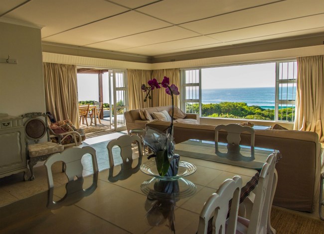 Four-bedroom home located in Beachy Head for R18m with magnificent views of the sea and mountaintops