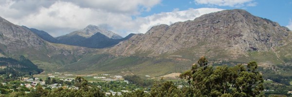 Area and property guide on the Cape Winelands 