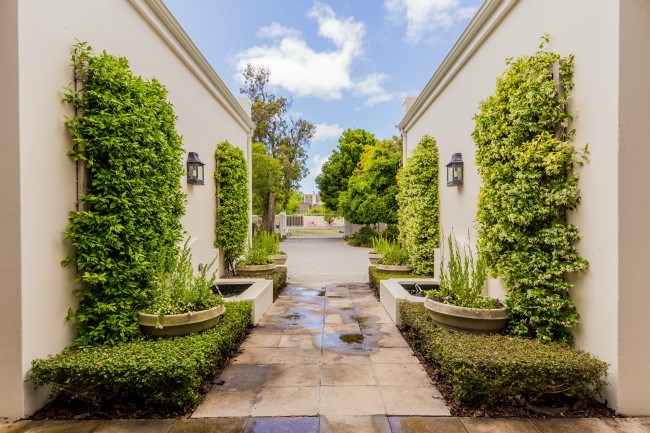 A property for sale in Rondebosch | Price tag: R18.25 Million
