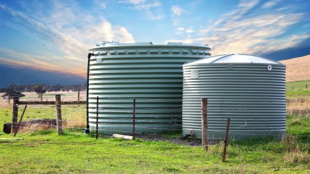 Rainwater tanks: Should a landlord or tenant supply them?