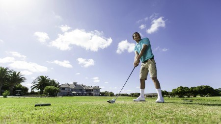Can golf clubs lose their elitist reputation?
