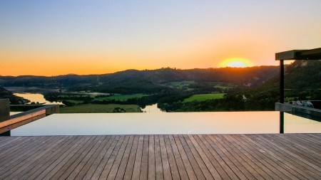 Things to consider when buying a holiday home