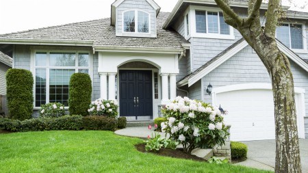 Attract more buyers with a good exterior