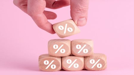 No reason to delay rate cut, economy and property need it, says Seeff