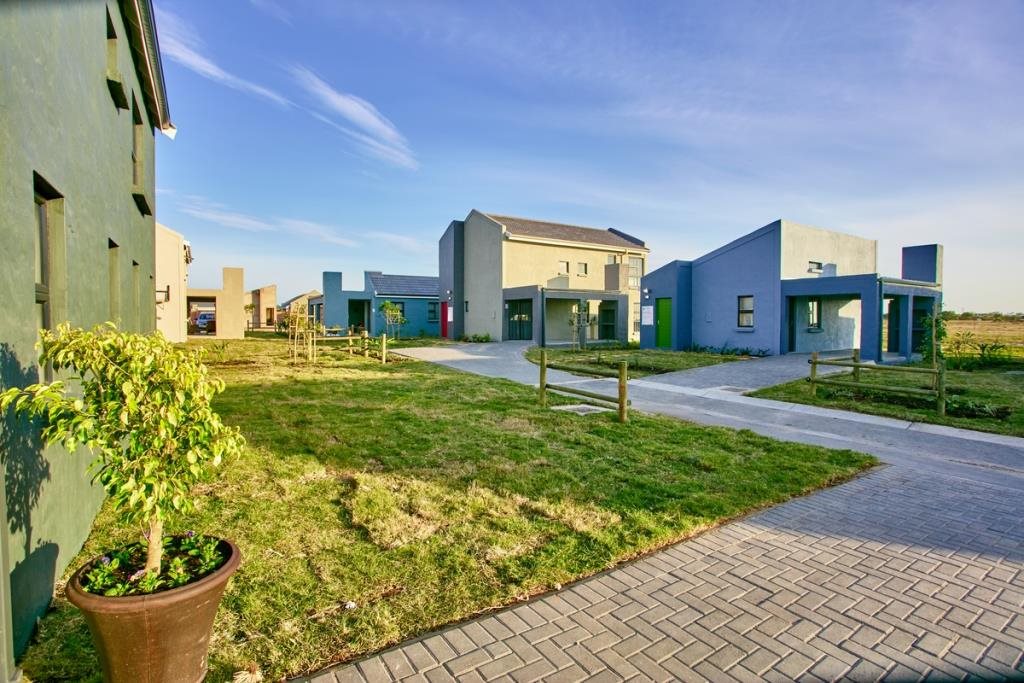 Fourleaf Estate in Bridgemeade, Port Elizabeth Private Property