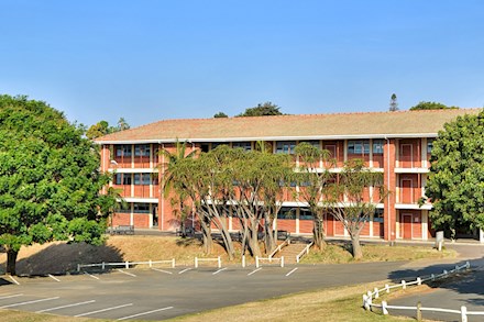 Parkside Primary School in Queensburgh