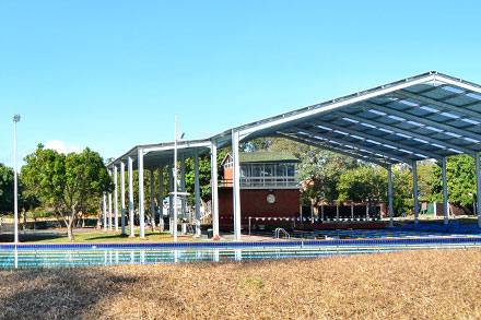 Lahee Park public swimming pools in Pinetown