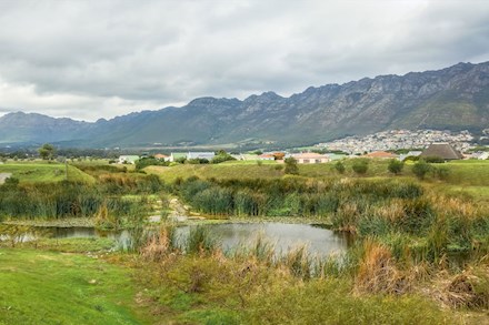 Mountains and fields in Gordons Bay