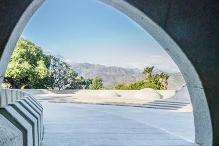 Afrikaanse Taal monument in Paarl to Franschhoek