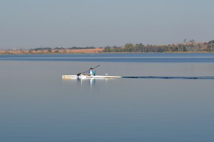 Canoeing on a dam in Pretoria East (South)