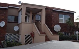 2 Bedroom Flat in Winchester Hills
