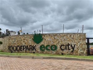 3 Bed Townhouse in Roodeplaat