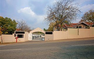 2 Bedroom Apartment in Edenburg