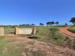 2400 m² Land available in Kabeljous
