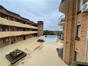 2 Bed Apartment in Uvongo