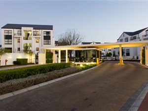 2 Bed Apartment in Somerset West Central