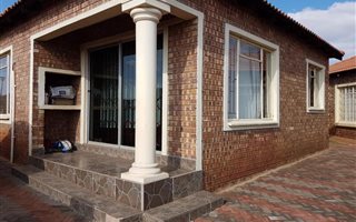 3 Bedroom House in Eastdene
