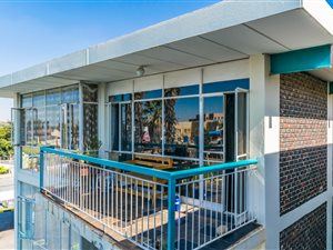 2 Bed Flat in Florida