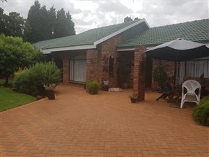 3 Bed House in Doringkruin