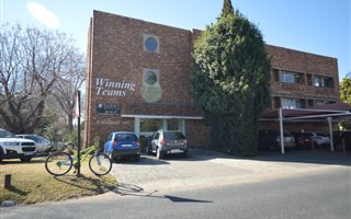 200 m² Commercial space in Blairgowrie