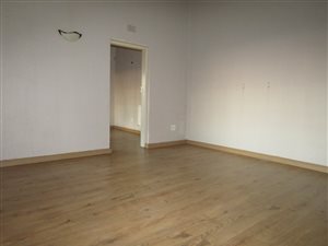 4 Bed House in Constantia Kloof