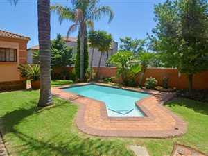 3 Bed House in Glen Erasmia