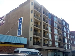 2 Bed Apartment in Monument