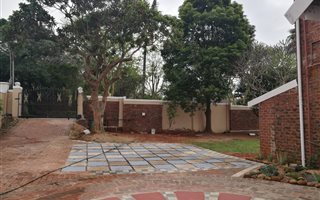 3 Bedroom Apartment in Durban North