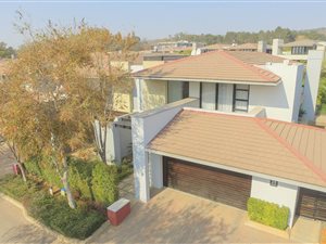 3 Bed House in Lombardy Estate