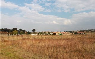 2 ha Land available in Blue Saddle Ranches