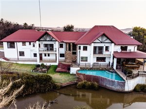 10.8 ha Farm in Hennops River