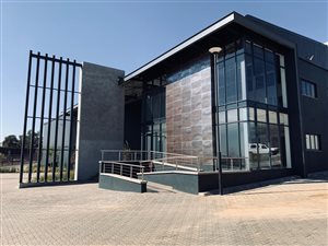 994 m² Industrial space in Noordwyk
