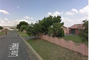 3 Bedroom House in Tasbet Park