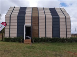 4 Bed House in Nooitgedacht