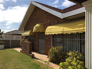 4 Bed House in Goodwood