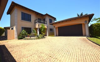 4 Bedroom House in Umhlali Golf Estate