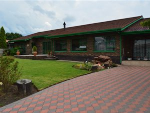 4 Bed House in Bethal