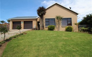 3 Bedroom House in Denver Park