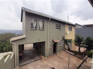 3 Bed House in Chatsworth Central