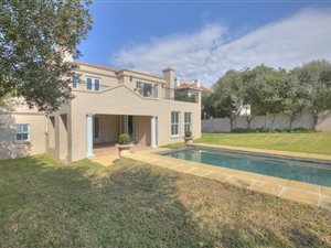 4 Bed House in Dainfern Valley